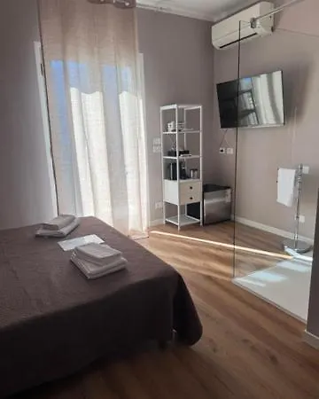 Castello Only فندق مبيت وإفطار 3*