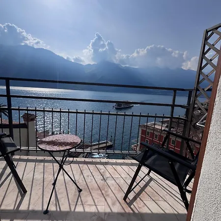 Castello Only فندق مبيت وإفطار